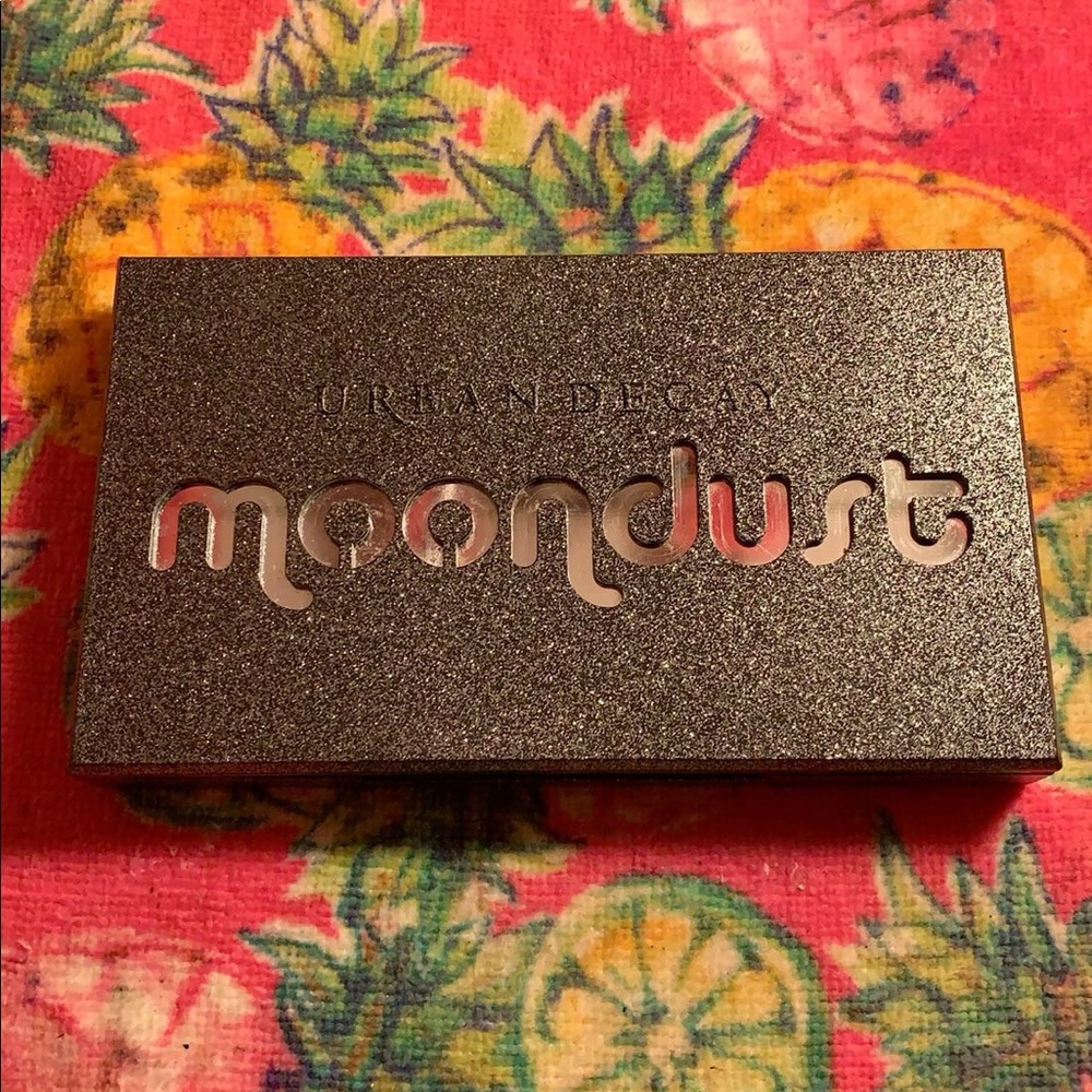 SOLD!!! Urban Decay Moondust Palette